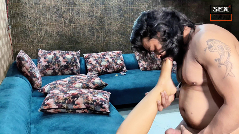 Red Velvet Originals: Hermanastra latina follada con su hermanastro hindi video porno