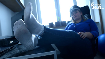 Czech Soles - foot fetish content: Lazy BBW police woman's smelly socks and feet