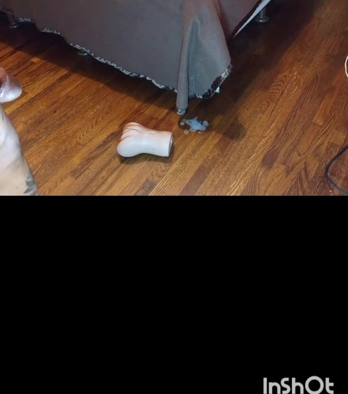 Batbunz: Open Wide Cumshots Compilation