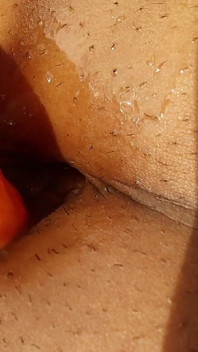 Ombligo De Fruta Aplastada & Mojada Sensorial