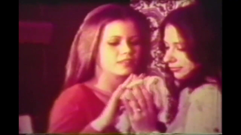 Vintage Usa: Vintage owłosiona nastolatka trójkąt przejebane i cummed w ustach (cały film)