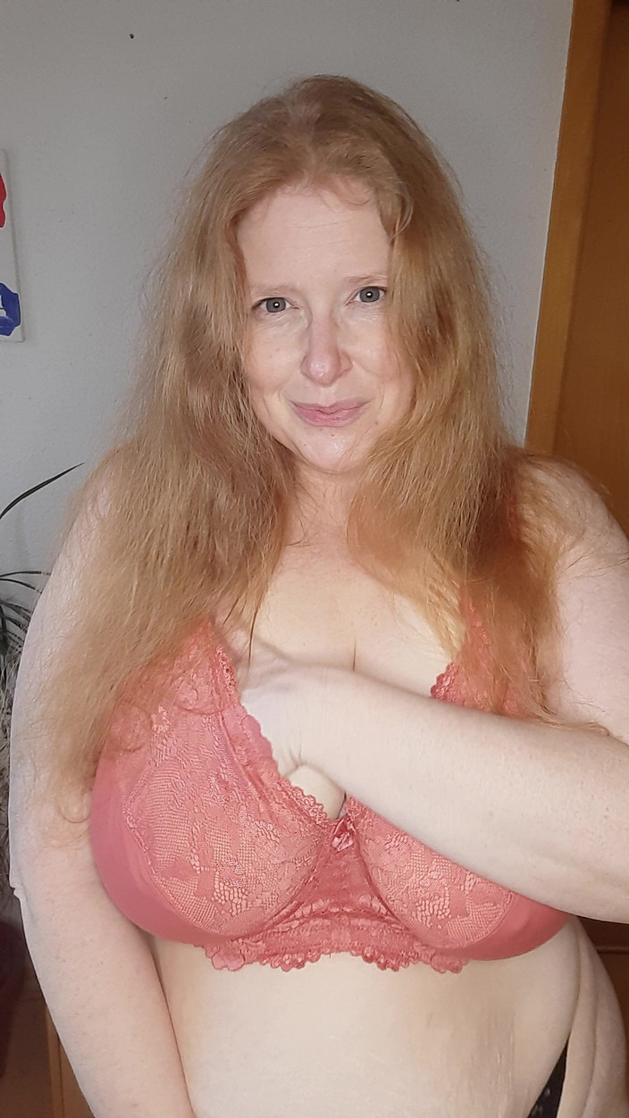 Curly_Dreams: 早上好。