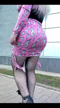 Long walks around the city are my passion! ‍