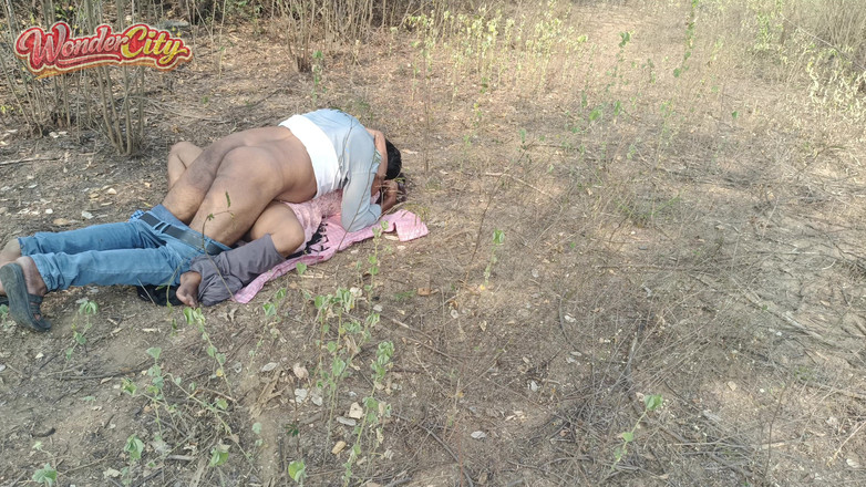 Pushpa studio: Fantastyczny seks na świeżym powietrzu