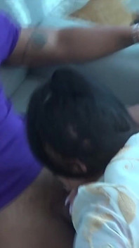 Grote zwarte lul neukte Arabische cuckold-milf terwijl haar man aan het filmen was