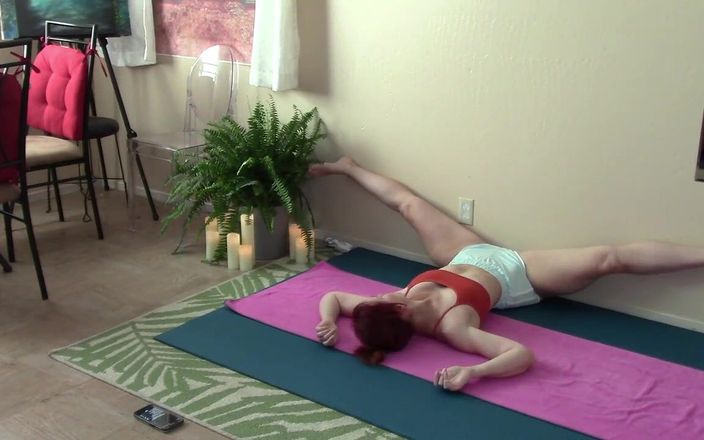 Aurora Willows large labia: Diz sıkıntısı ve iç kalçalar için yoga.