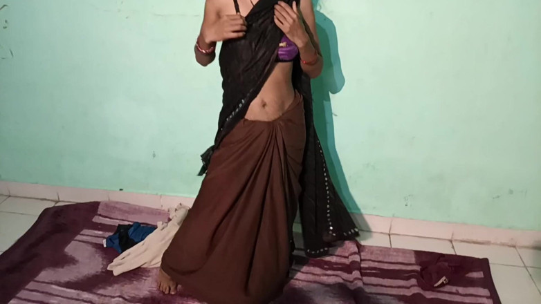 Raniki chut: bhaartiy ganv ki bhaabhi ne mera bara land choda