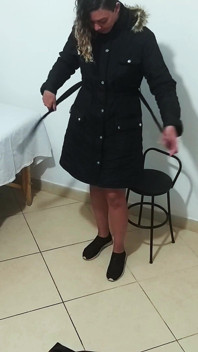 Vyhledávání na letišti vede cestující k sexu, aby se vyhnul zatčení.