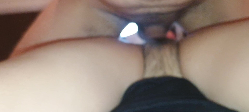 Ionut899: Ich mag es sehr, wenn Stiefvater meine Muschi fickt