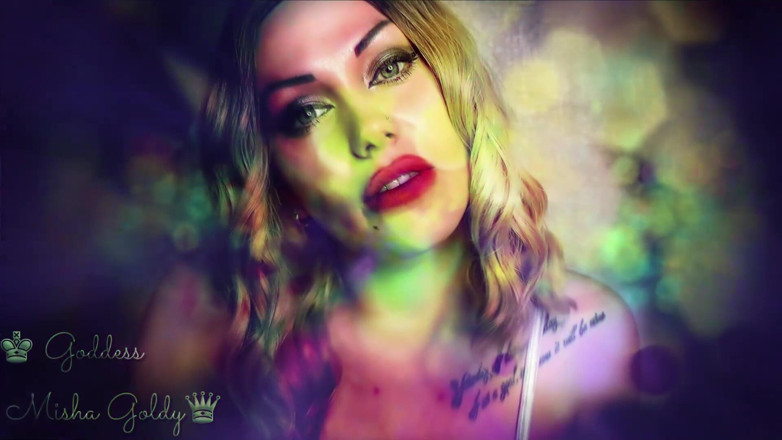 Goddess Misha Goldy: Sin coño follado! ¡Solo una fuerte follada cerebral ASMR!