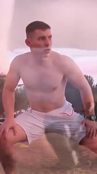 Novo musculoso Trey Sanders