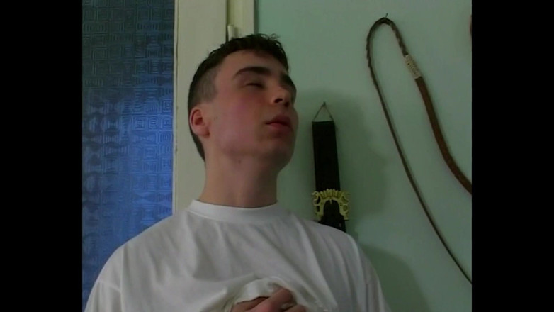 Old & Young: Máy bay bà già chơi bạn thân nhất của con...