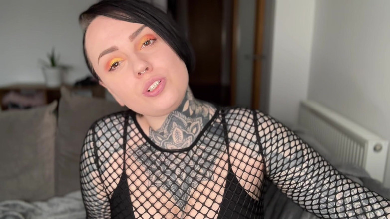 Miss Valentina: Sending Life