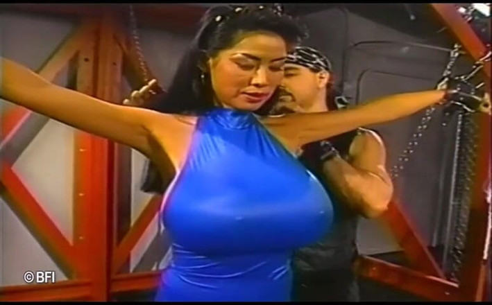 Slave Seks: Подчинение Minka