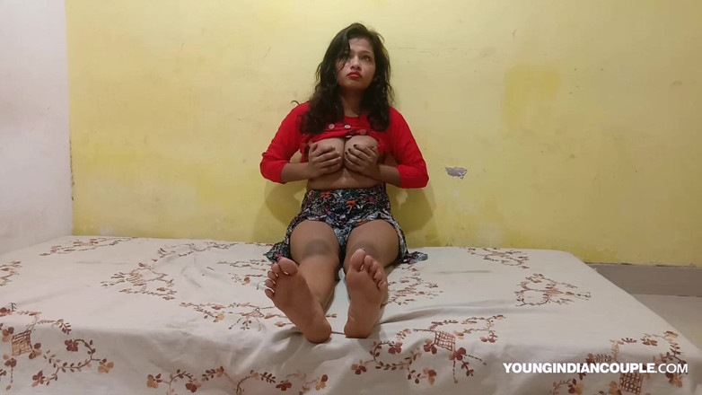 Sarika Vikki: Indická teen erotika Sarika