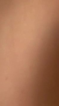 Tabu foda, seu corpo muito pequeno treme