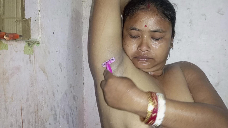 Mridulmadhu: Video seksi istri hot india dientot habis-habisan sama suaminya