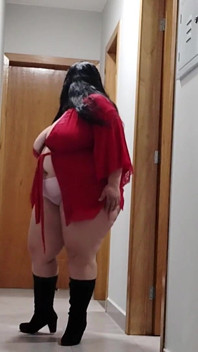 Seyahat eden üvey anne, sadece ağır çekimdeki hayranlar, senin için modellik yapıyor