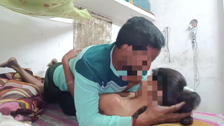SanskariGirl1: Gadis Perawan Asli Itu Dipaksa Untuk Berhubungan Seks Dan Mengisap...