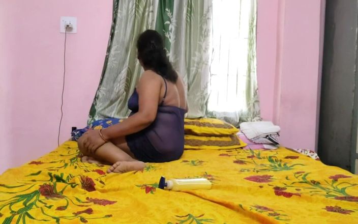 Sonam Official: Pertunjukan seksi ibu rumah tangga India 15