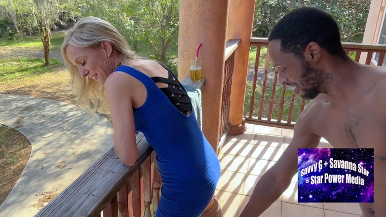 Savvy G: Bella Bare Assume Experiente G - Madura MILF Vs Enorme BBC -...