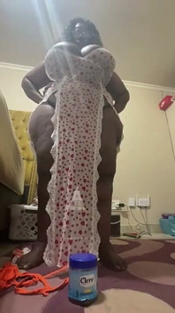 BBWミルフストリップティーズ