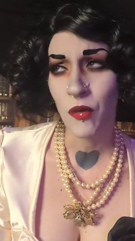 Lady Dimitrescu Has a Snack