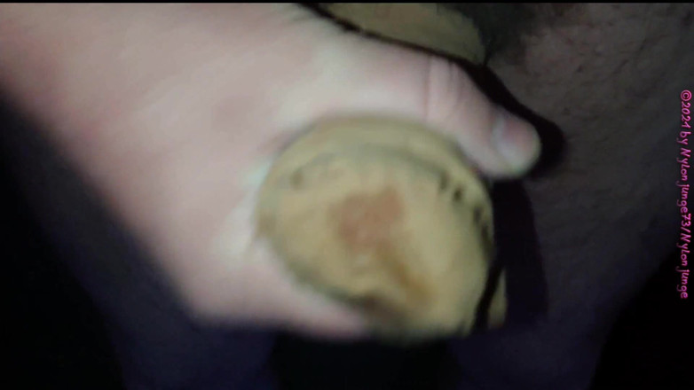 Carmen_Nylonjunge: Walenie nylonowego kutasa w porno