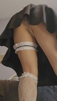 Gassy Giantess Hizmetçi