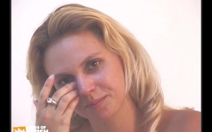 Kings Of Fetish: Mulher brasileira sexy é fodida com força por um cara e...