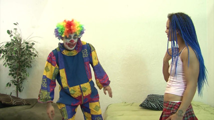 Ultima Video: Ihr clown macht, was sie immer will