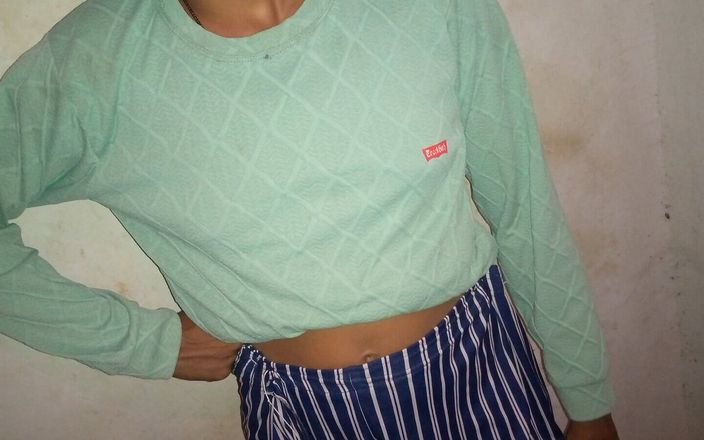 Ritu: Söt studentflicka knullar
