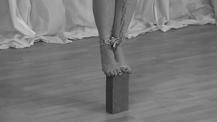 Yvette xtreme: Obligado orgásmico No. 4 - Yvette Costeau dedos de los pies y...