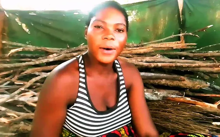 Judithxxx: While in Village Kitchen
