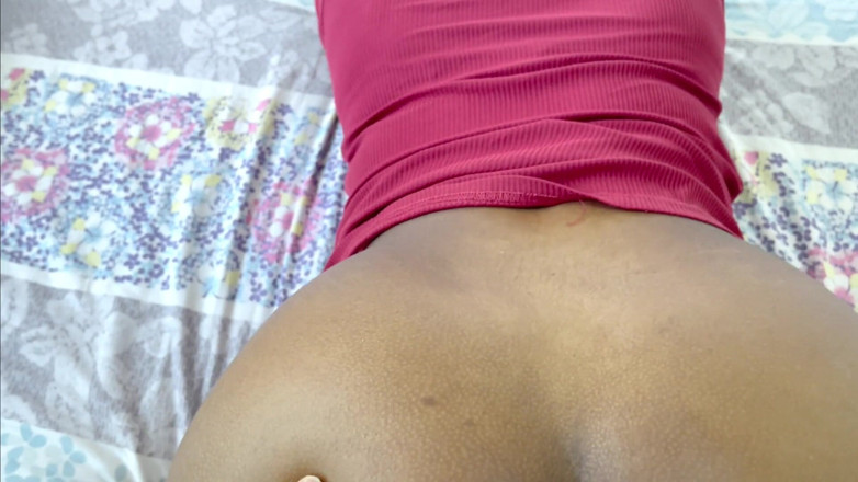 Aathiyaa: ลูกพี่ลูกน้องสาวชาวเอเชียโดนพี่เลี้ยงเย็ด