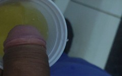 Straight Daddy Club: Heimmethode Zum Einfrieren Des Penis.