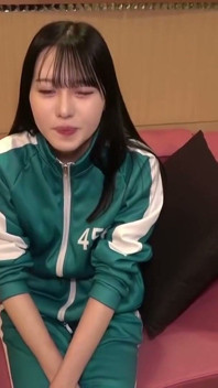 Si cantik baru di toko fesyen lagi asik goyangin klimaks intens sampai bikin reaksinya luar biasa