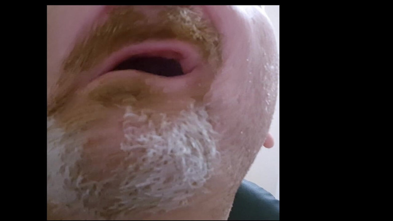 ChubbyDaddyBearLuka: Bezzubý medvěd nás pustí do svých úst – Ústní fetiš