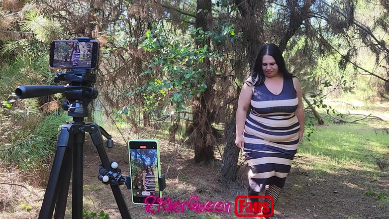 Only Riderqueen BBW Step Mom Latina Alone: Riderqueen Sám venku