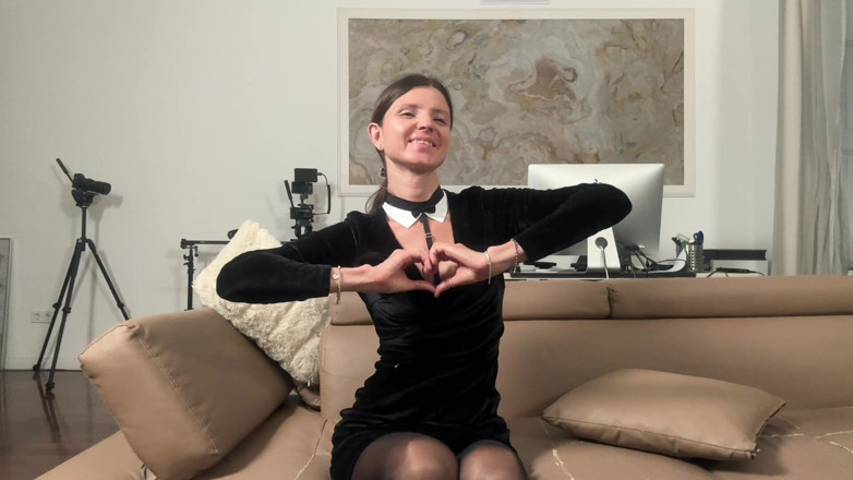Gina Gerson: Solo elegante riacho de meia-calça preta