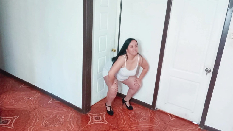 Kellyhotstepmom: Liefde, vind je het leuk hoe ik eruit zie, gekleed...