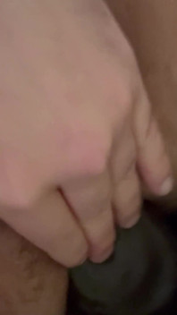 Enorm 3,7 tum bred dildo i min röv