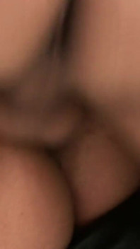 Peituda loira milf chupa pau grande e dedos até o orgasmo