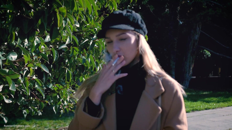 Russian Smokers: Outdoors Smoking with Beaty Russian Girl 2
