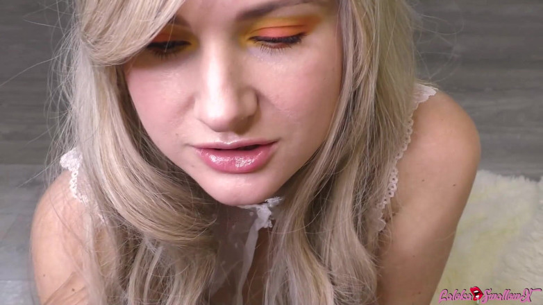 Laloka4you: POV heiße blondine sinnlich großen schwanz nach der arbeit lutscht -...