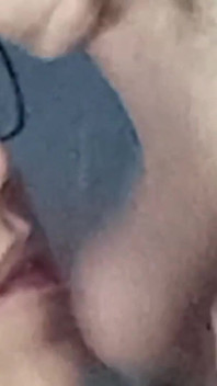 18 Minuti Spesi a Succhiare Il Cazzo Di Mio Marito
