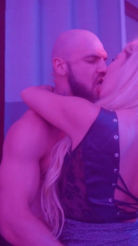 Real Sex Tape. Muscle Bull Fuck Me Hard