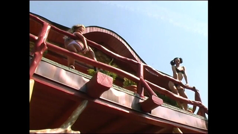 My Dirty Family: Benvenuti Alla Nostra Figa