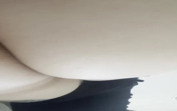 Bigtiddygoth: Wanna See My Hairy Pussy and Taste It