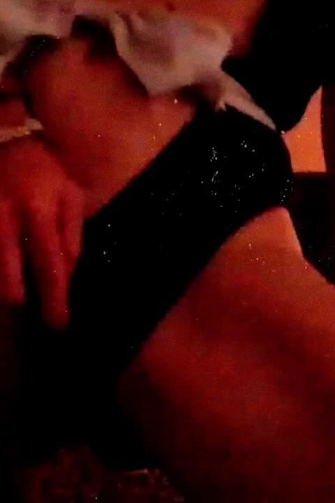 pussyplayprincess: Pusdy Play Waiting Gor Boyfriend